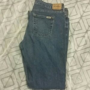 Misses sz 14 levi's stretch lowrise bootcut jeans